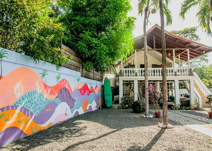 Mai Ke Kai Surf House