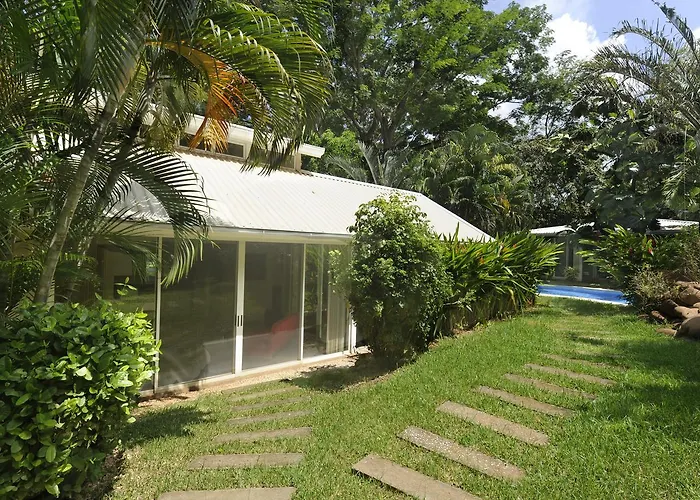 The Breeze Hotel&Villas